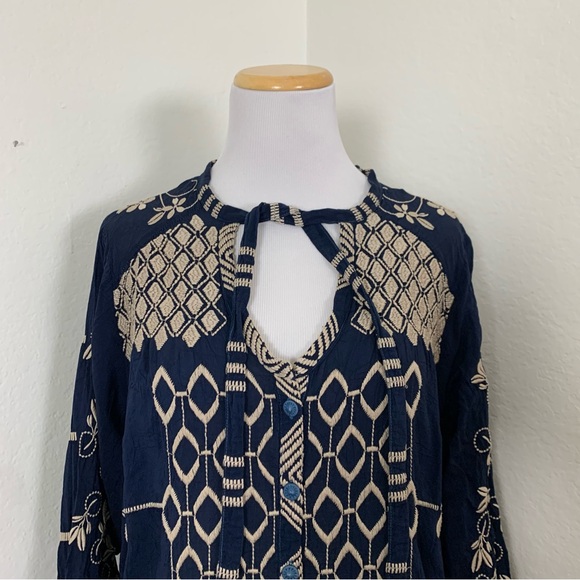 Johnny Was Floral Embroidered Tunic Top Women’s L Blue Multi Cupra Tie Neck Art - Picture 7 of 17